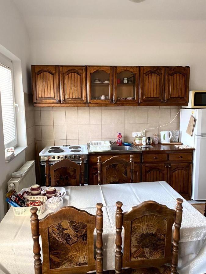 Big Apartment 3 Bedrooms Бихач Экстерьер фото